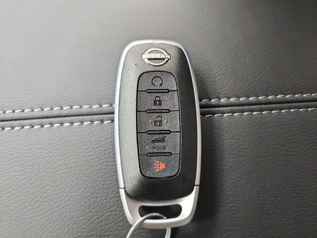 New 2026 White Nissan Platinum image 41