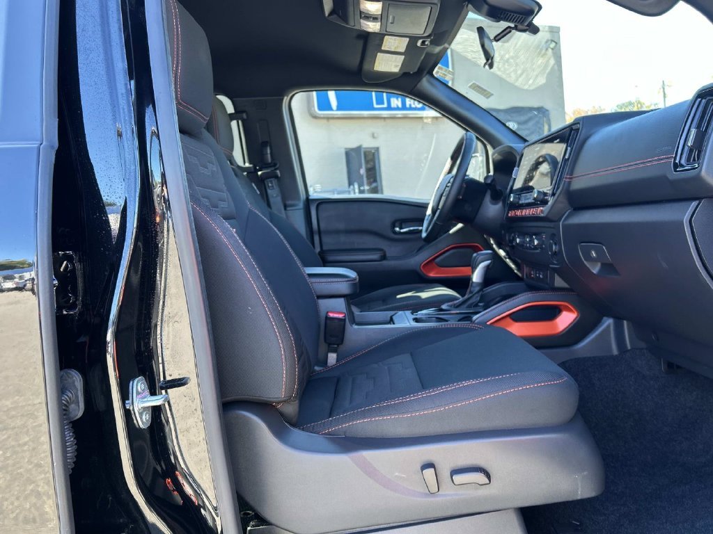 Used 2025 Black Nissan PRO-4X image 16