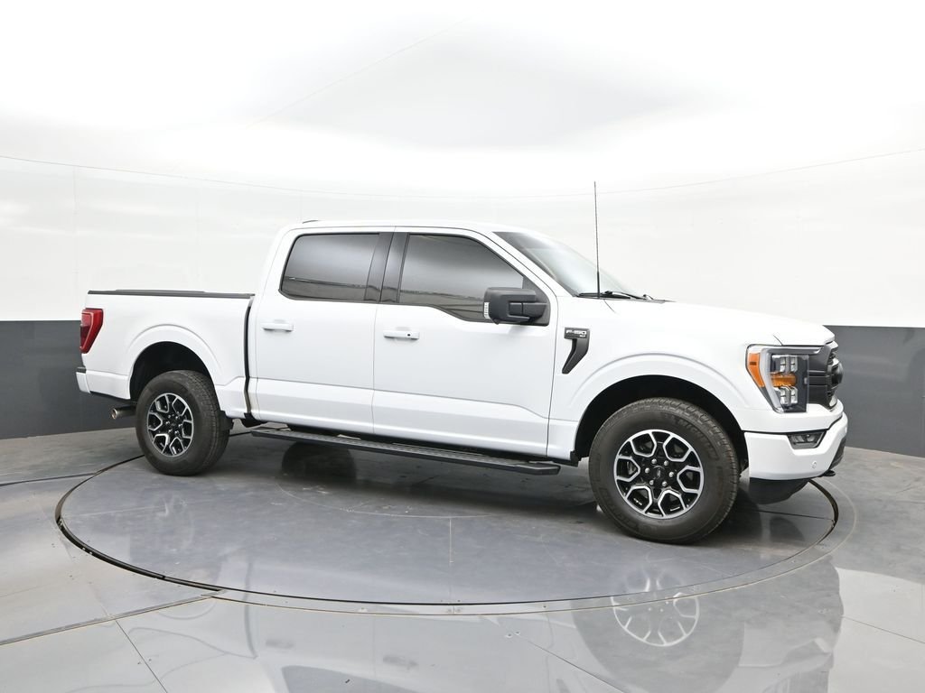 Used 2023 White Ford XLT image 17