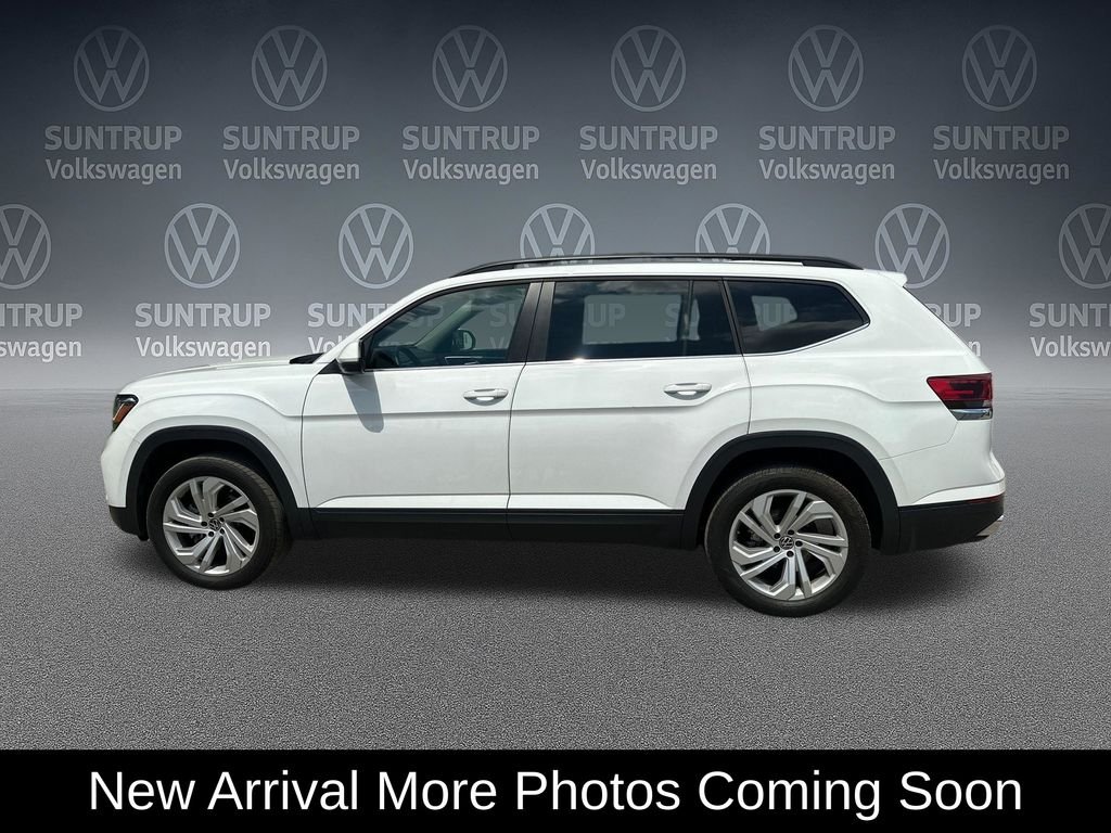 Used 2023 White Volkswagen 2.0T SE w/Technology image 3