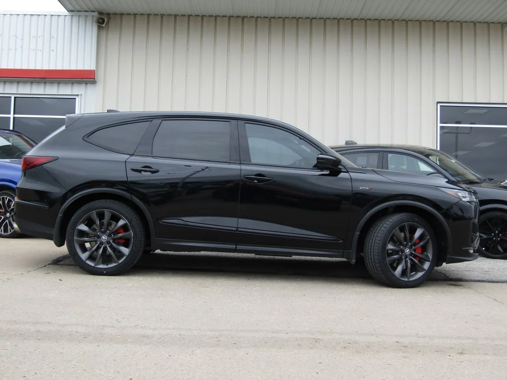 Used 2022  Acura Type S image 2