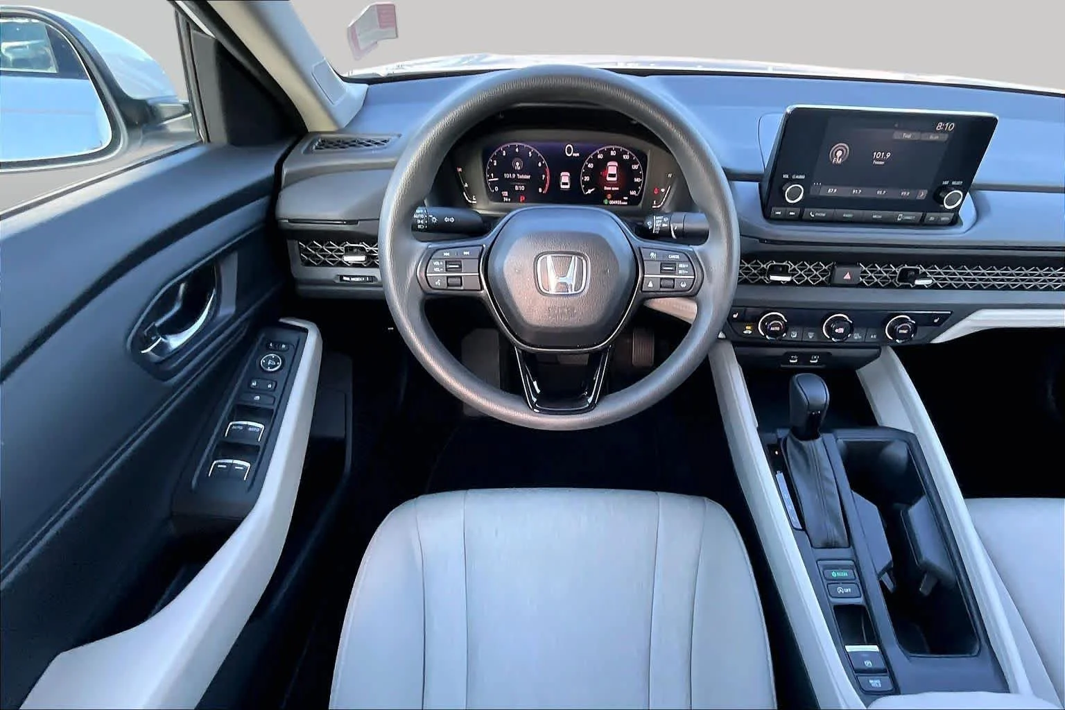 Certified Used 2023 Platinum White Pearl Honda EX image 6