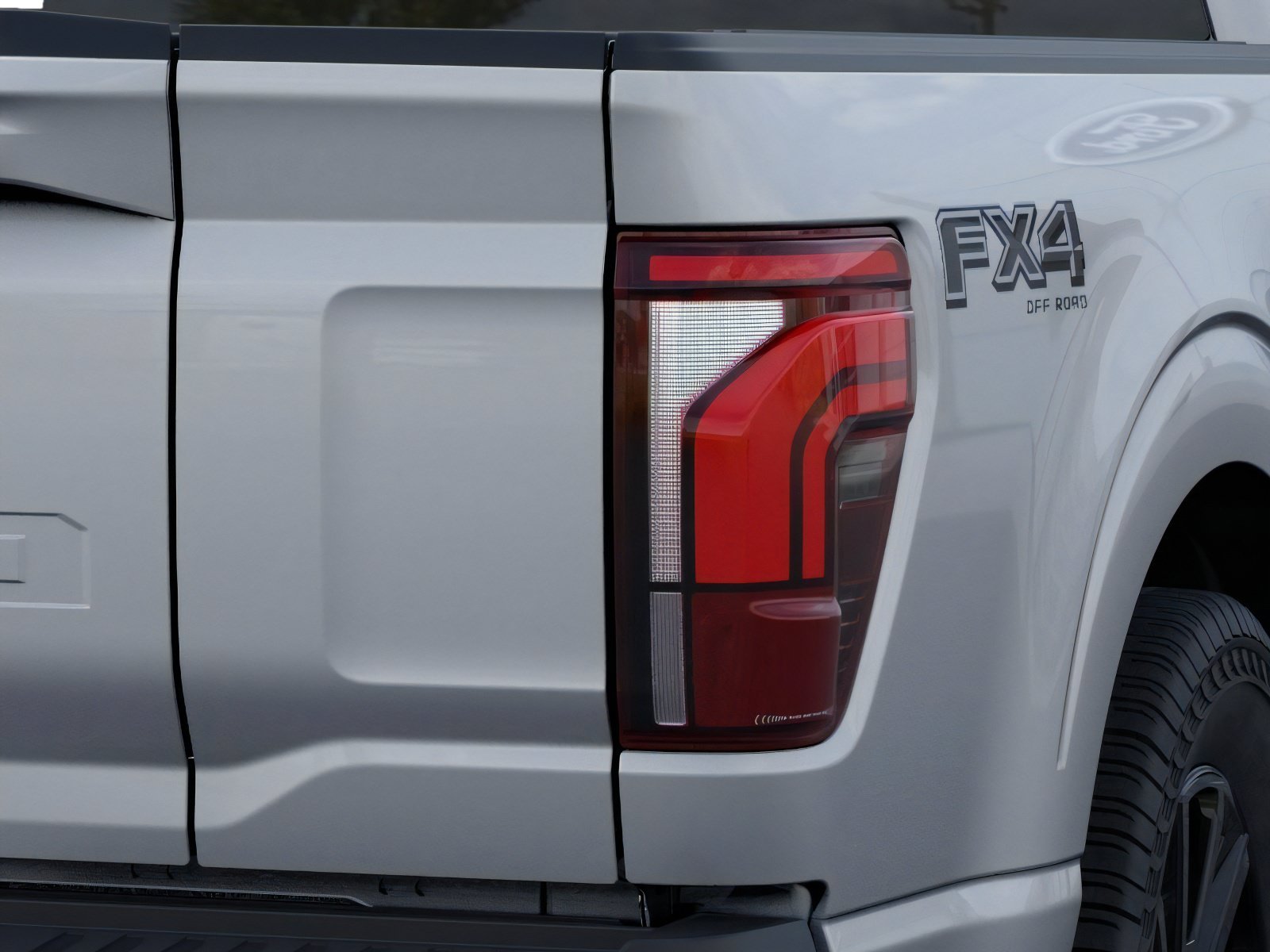 New 2026 Iconic Silver Metallic Ford Platinum® image 21