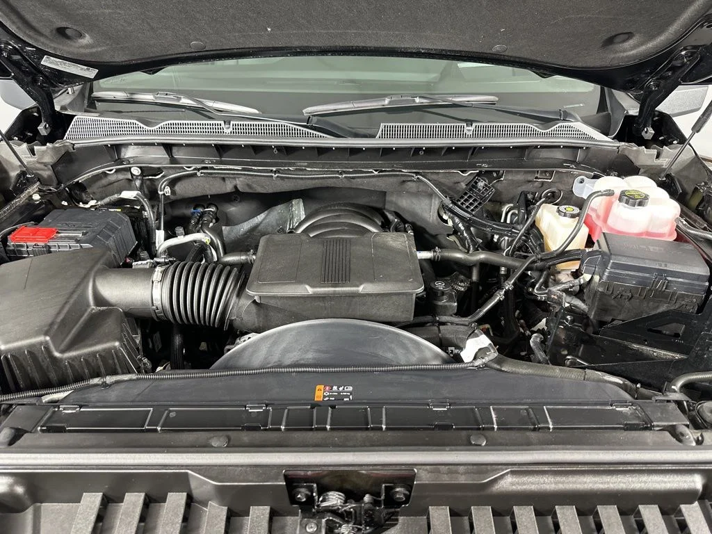 Used 2025 Black GMC Denali image 15