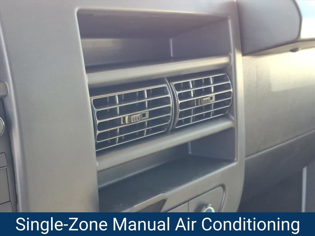 2025 Chevrolet Express Cargo Work Van - Photo 12