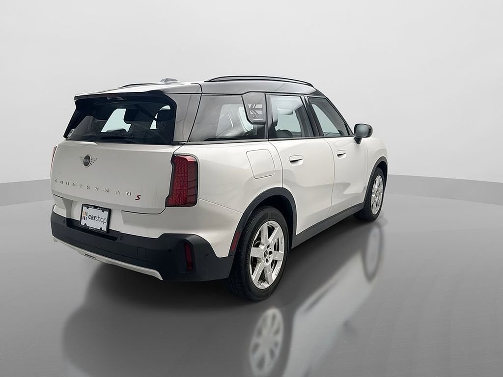 Used 2025 White Metallic MINI  image 5