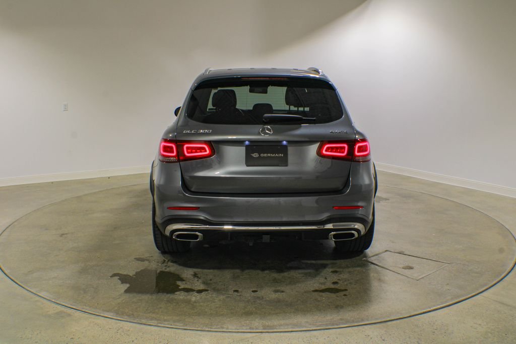 Used 2022  Mercedes-Benz GLC 300 image 4