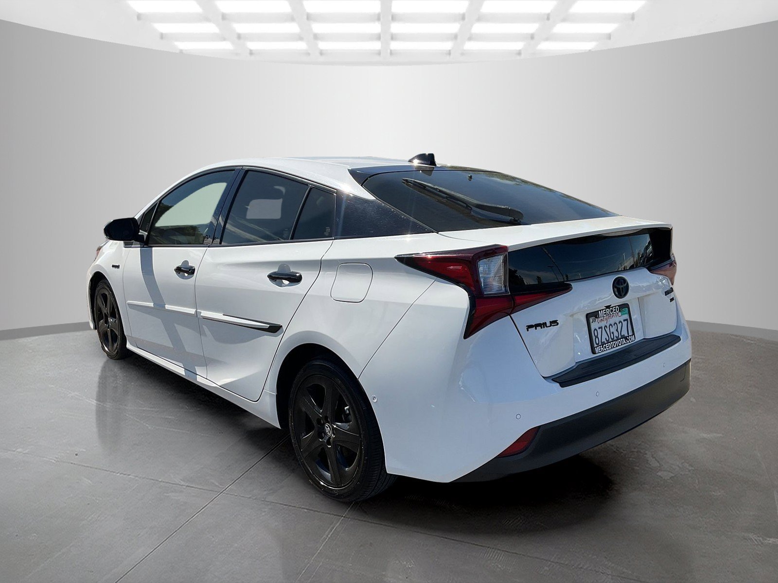 Used 2022 White Toyota Nightshade image 3