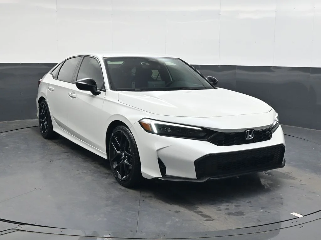 Certified Used 2026 Platinum White Pearl Honda Sport image 2
