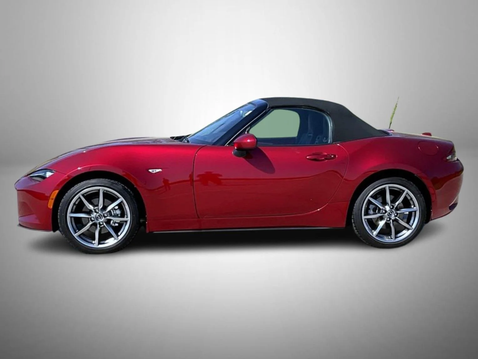 Certified Used 2022 Red Mazda Grand Touring image 8