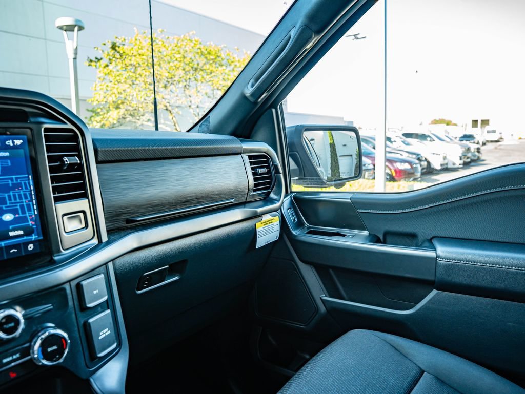 Used 2024 Avalanche Ford XLT image 21