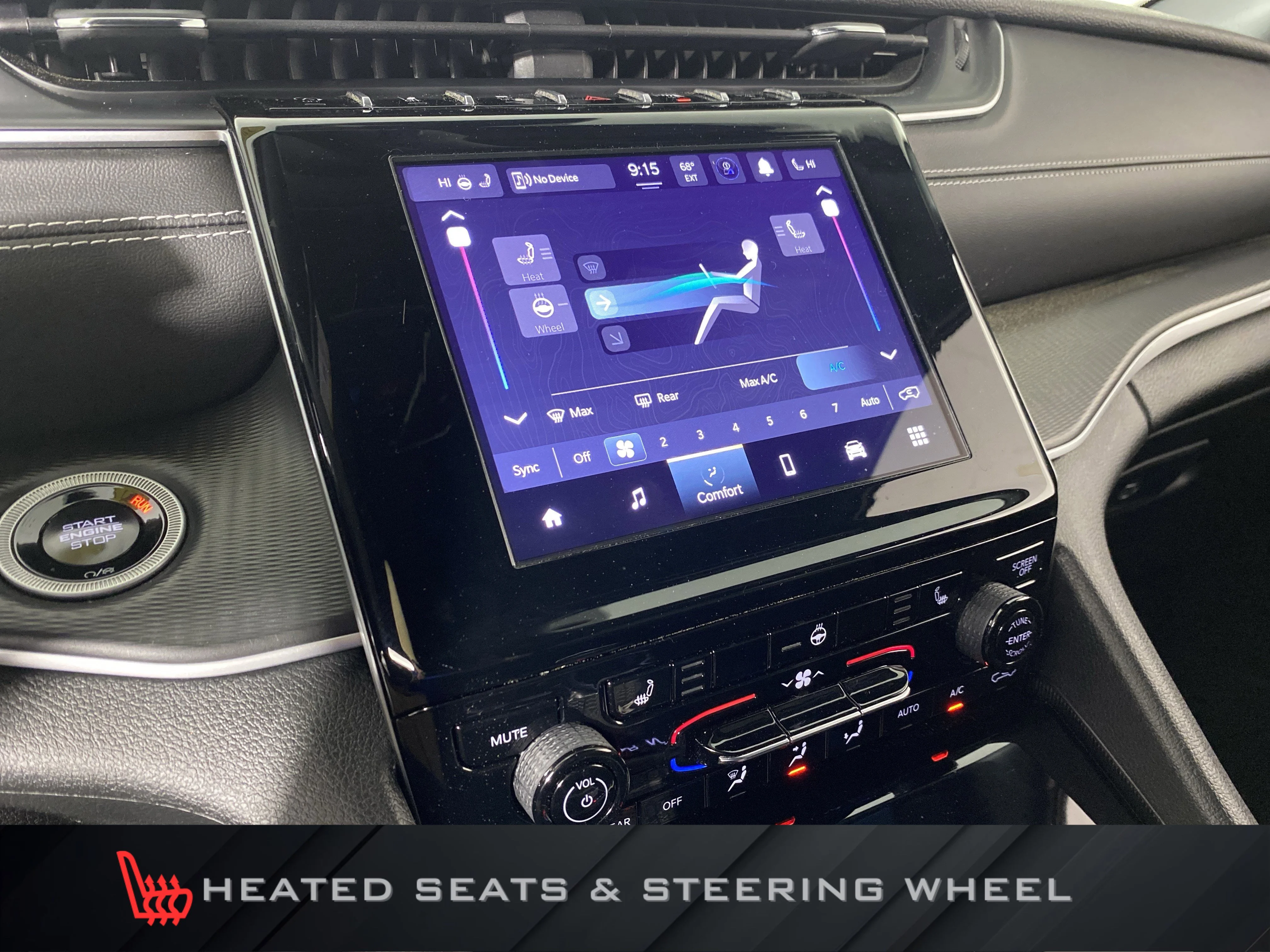 Used 2024 Diamond Black Crystal Pearlcoat Jeep Laredo image 5