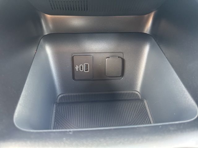 New 2026 Agate Black Metallic Ford Tremor® image 26