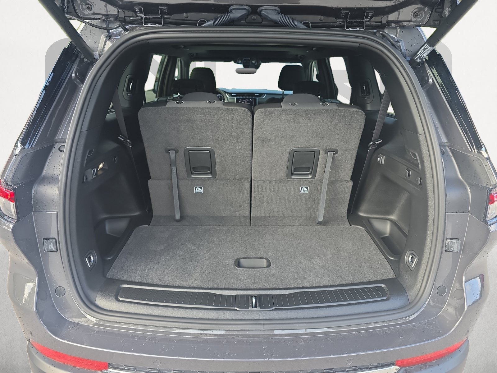 New 2026 Baltic Gray Metallic Clearcoat Jeep Laredo X image 12