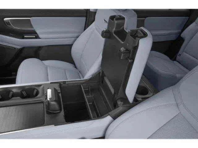New 2027 Marsh Gray Ford Platinum image 11
