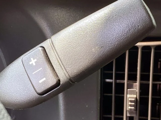 Used 2024 Summit White GMC Work Van image 19