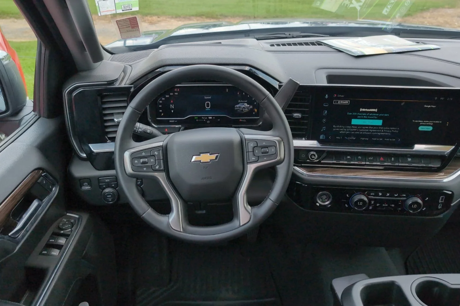 Used 2024 Lakeshore Blue Metallic Chevrolet LT (2FL) image 15