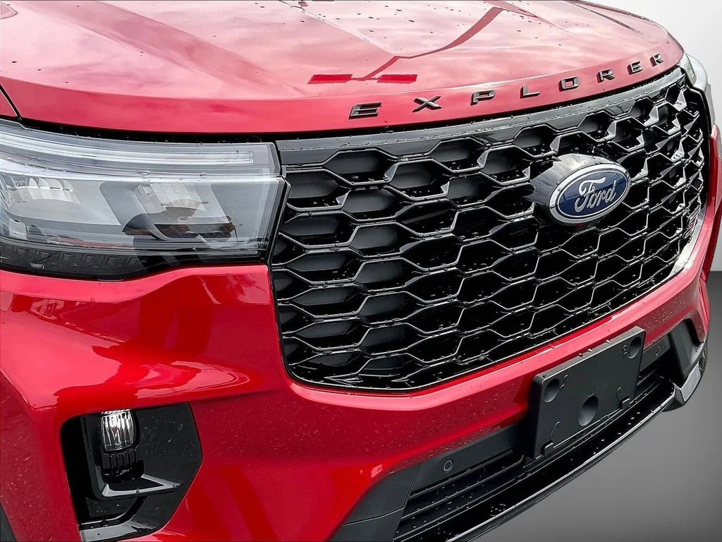 New 2026 Rapid Red Metallic Tinted Clearcoat Ford ST image 35