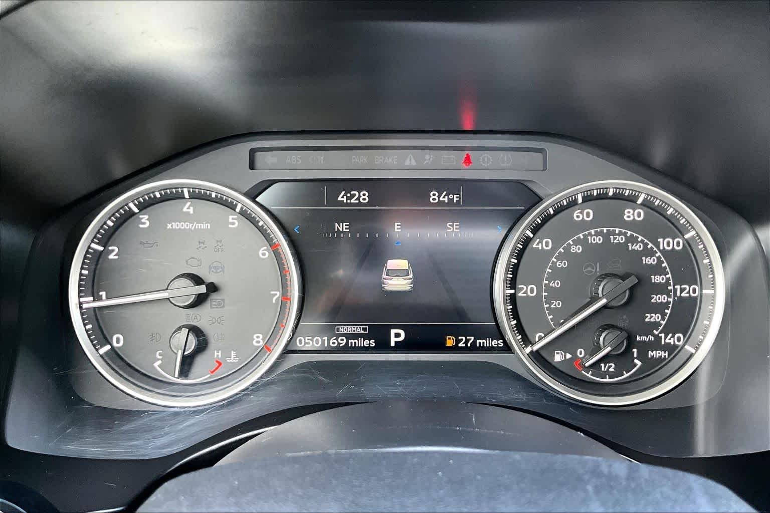 Used 2024 Mercury Gray Metallic Mitsubishi SE image 24