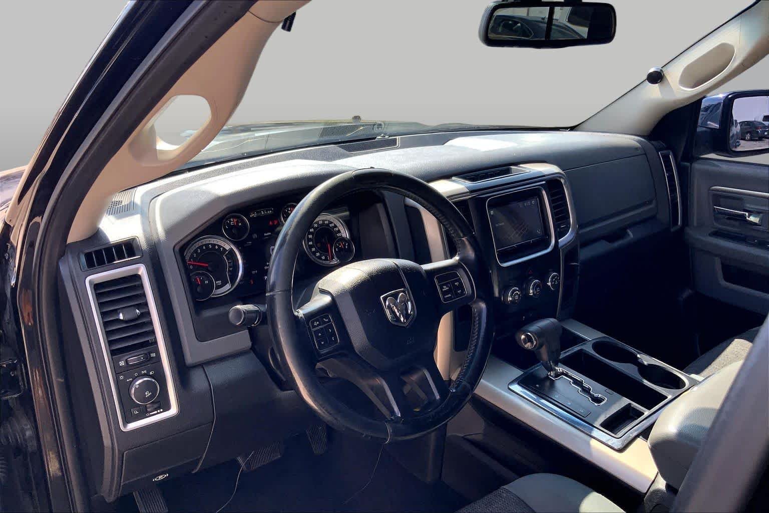 Used 2013 Black Ram Big Horn image 17