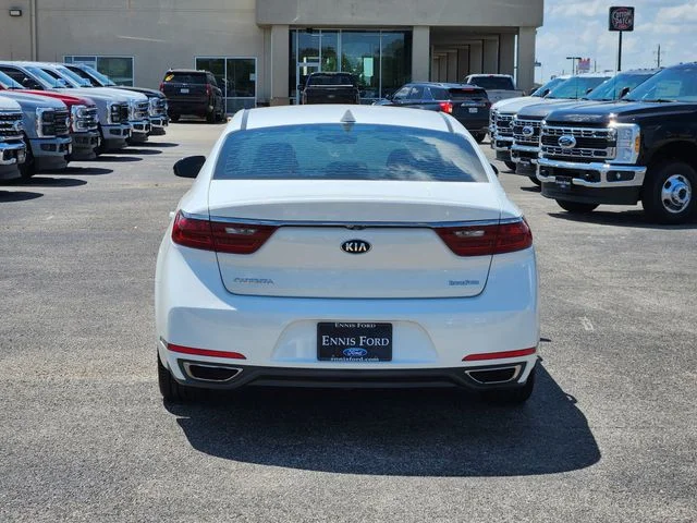 Used 2018 Snow White Pearl Kia Premium image 5