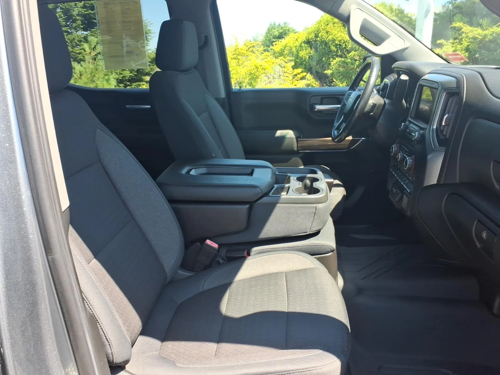 Used 2019 Steel Metallic Chevrolet LT image 14