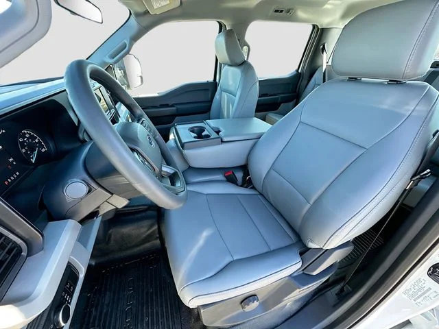 New 2026 Oxford White Ford XL image 14