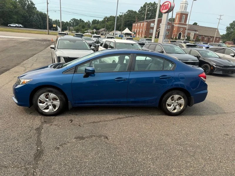Used 2015 Blue Honda LX image 5
