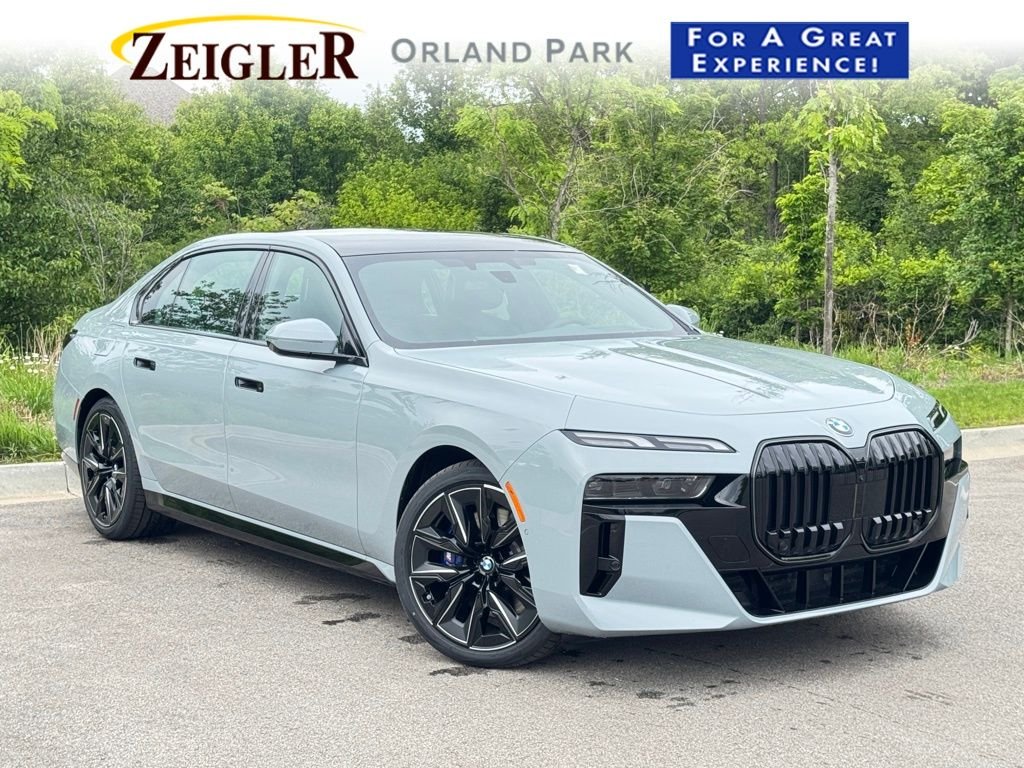 2025 BMW 7 Series 760i xDrive Sedan's photo