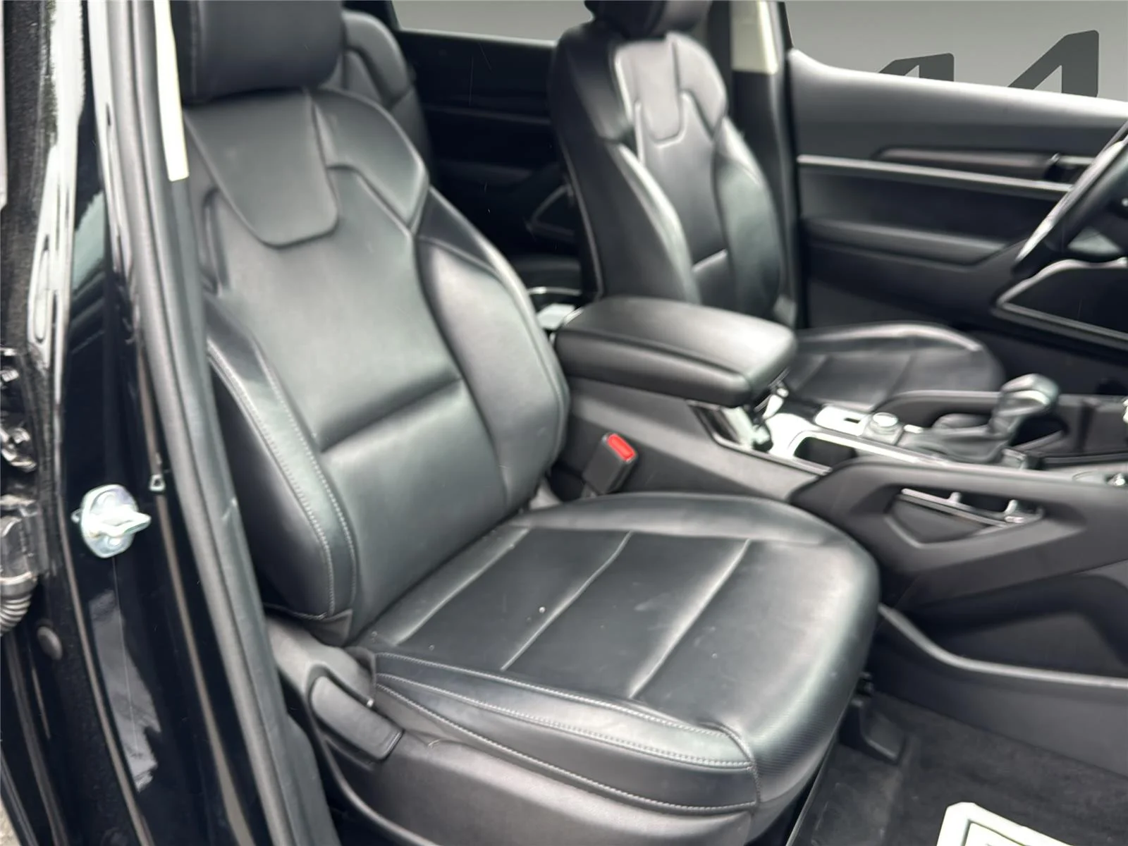 Used 2025 Ebony Black Kia S image 21
