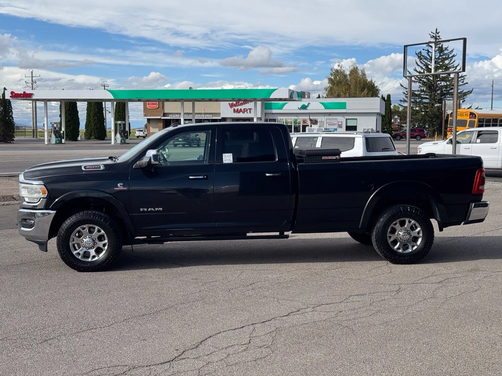 Used 2020 Black Ram Laramie image 11