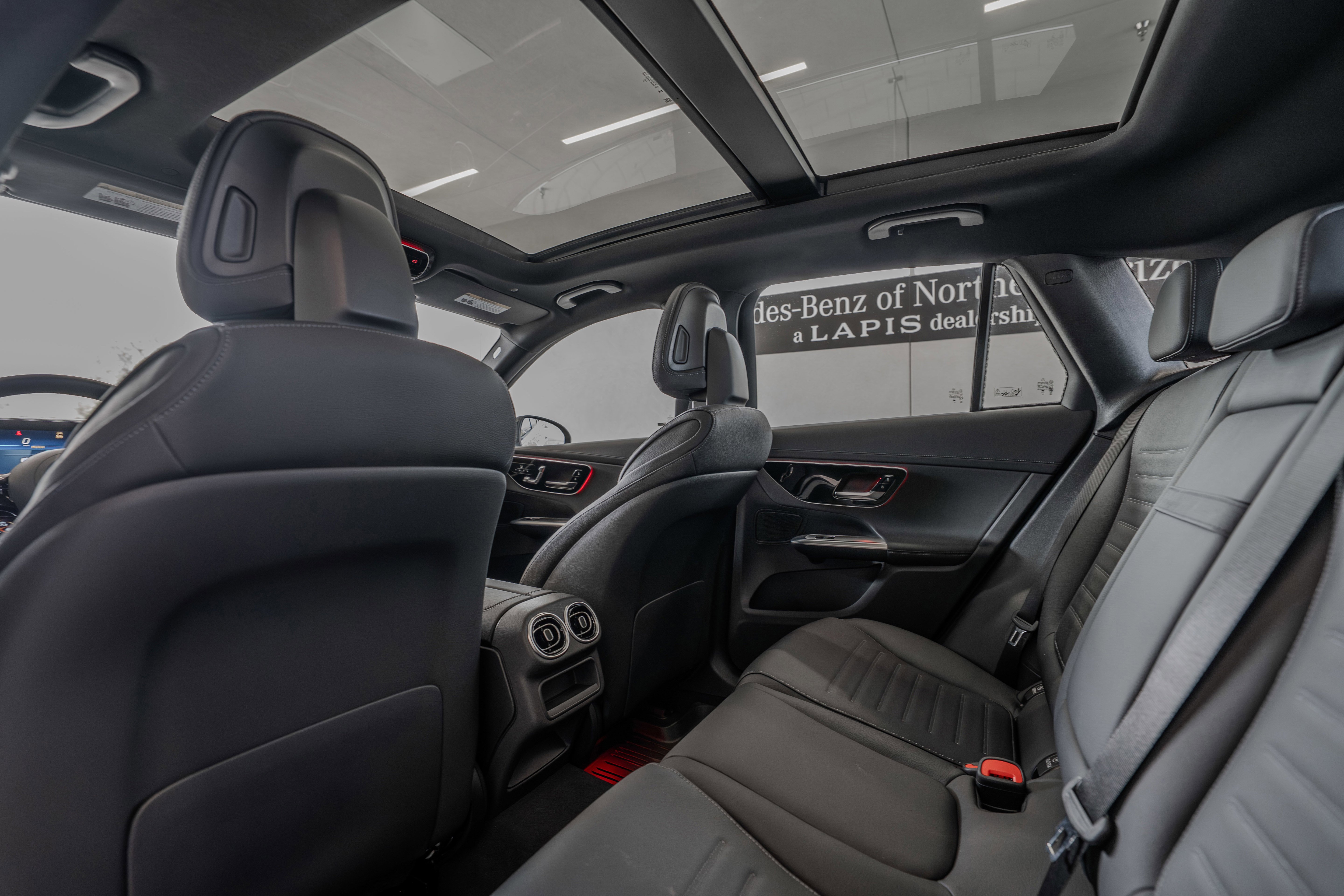 2025 Mercedes-Benz GLC AMG GLC43 - Photo 62