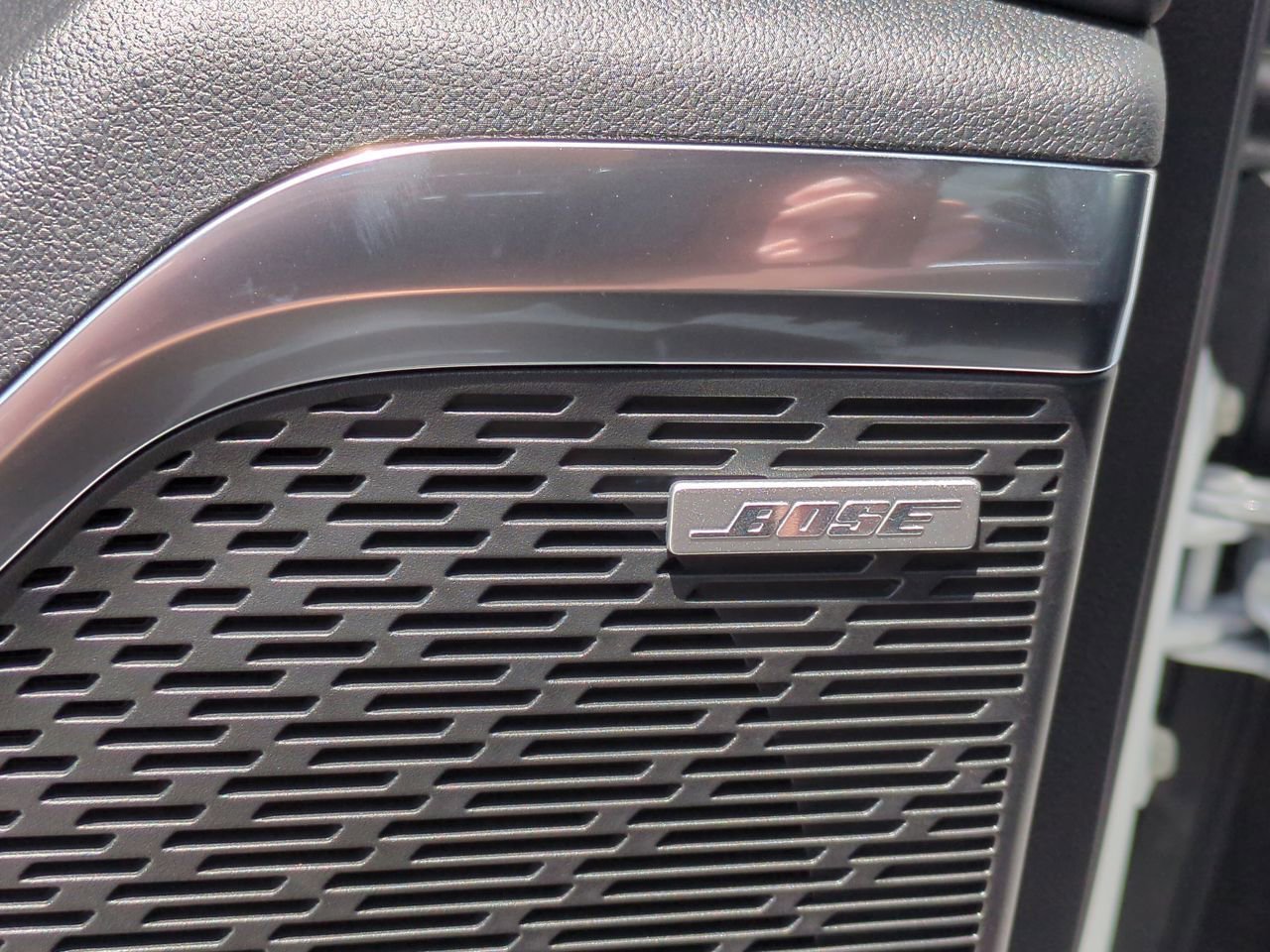 2026 Buick Enclave Sport Touring - Photo 24