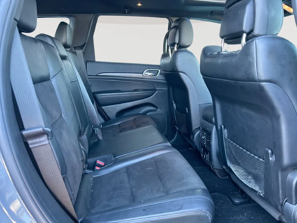 Used 2021 Gray Jeep Laredo X image 26