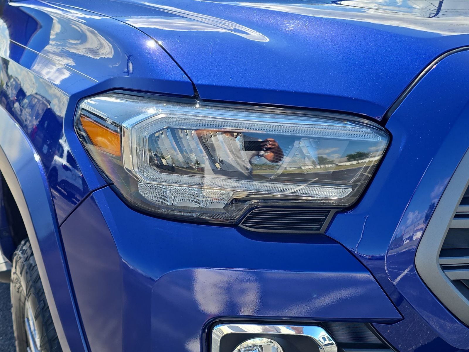 Used 2023 Blue Toyota Limited image 7