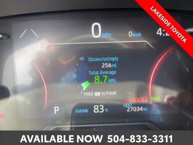 Certified Used 2025 SILVER SKY METALLIC Toyota  image 37