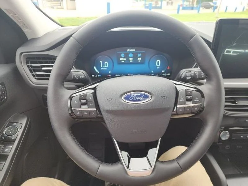 Used 2024 Agate Black Metallic Ford Active™ image 12