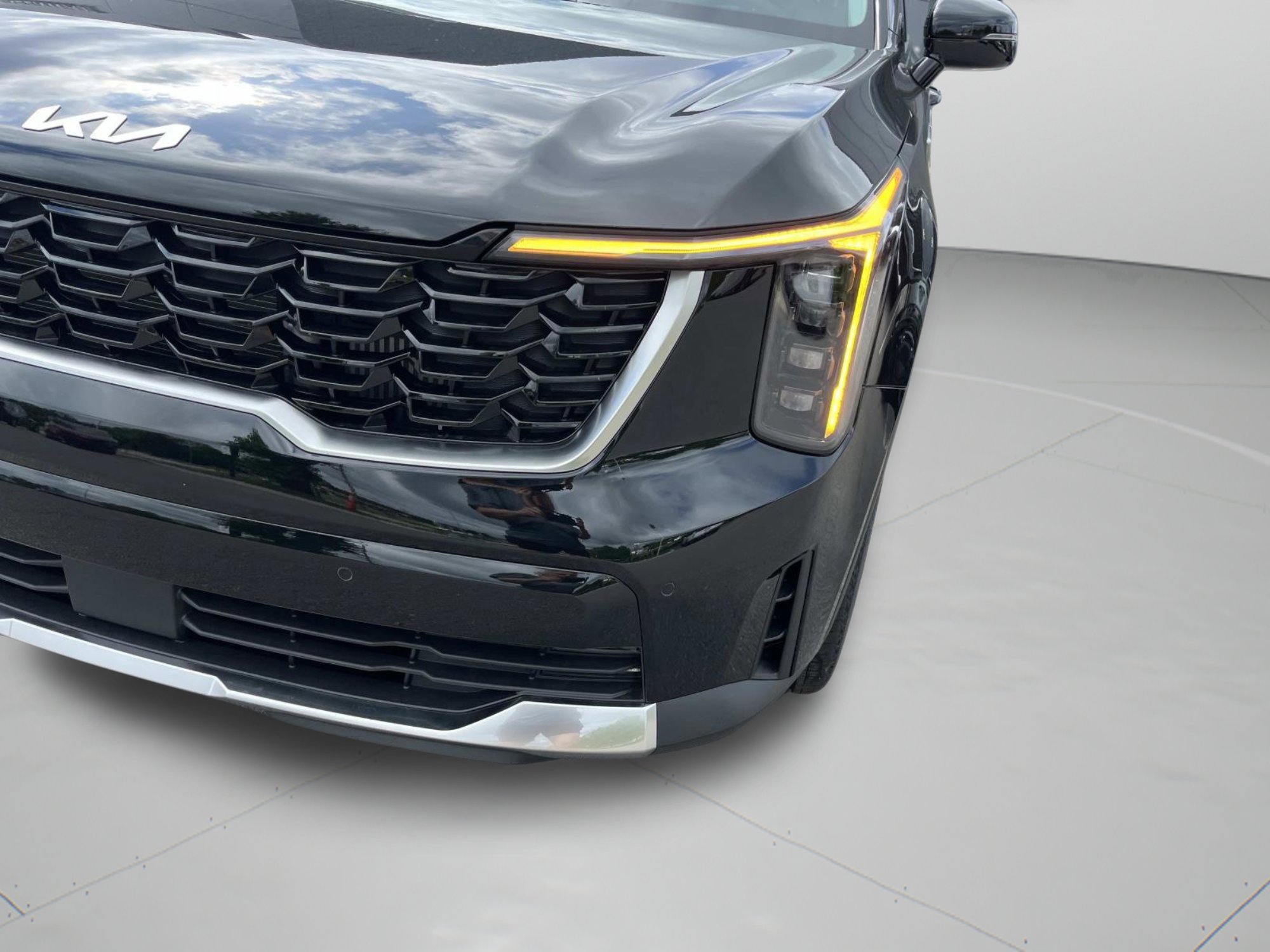 New 2026 Ebony Black Kia EX image 31