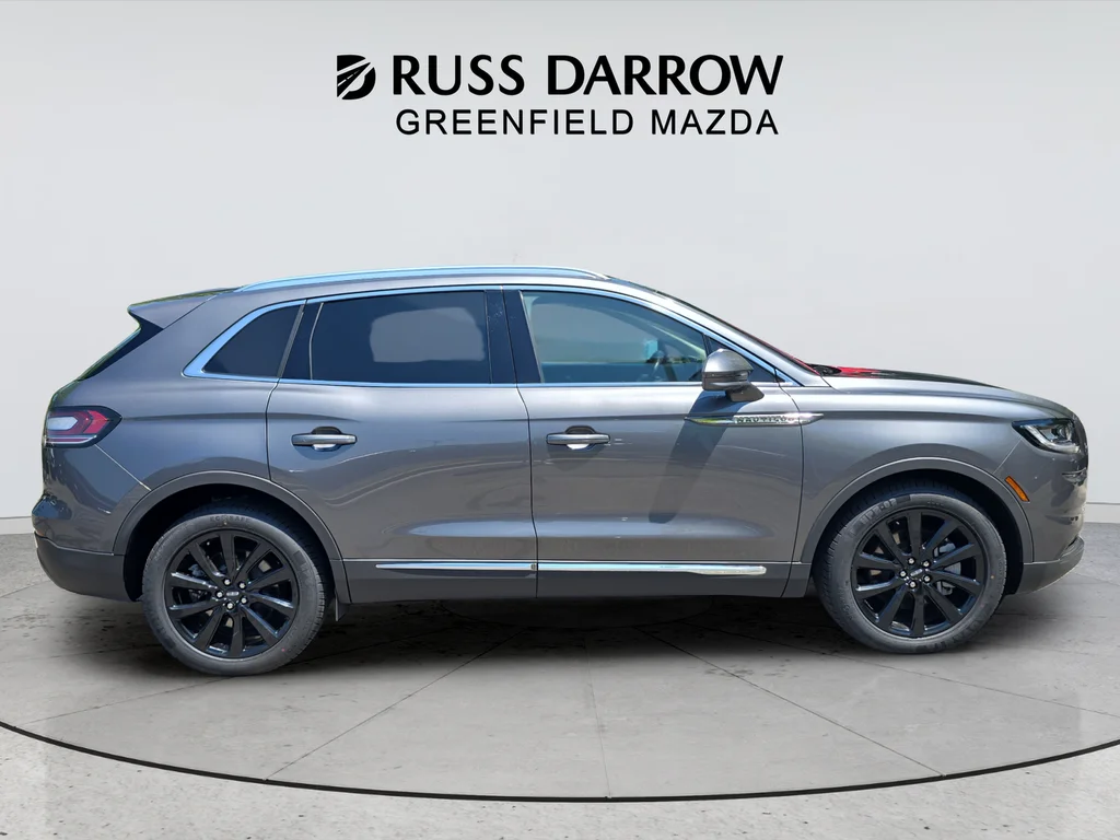 Used 2023 Gray Lincoln Reserve image 6
