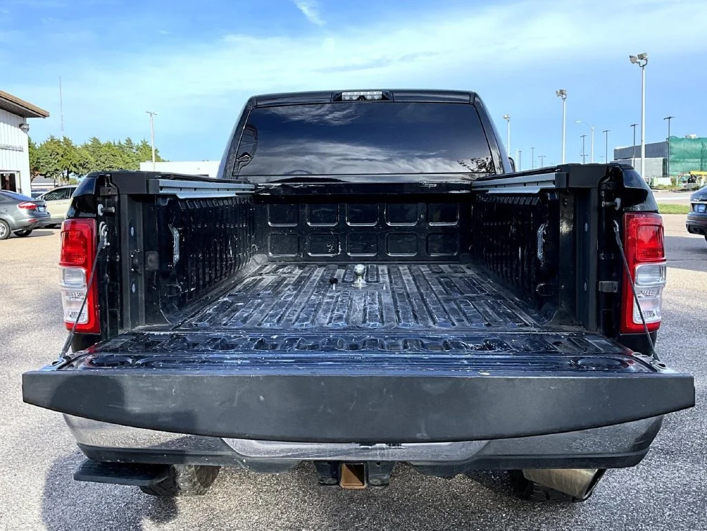 Used 2021 Black Ram Big Horn image 21