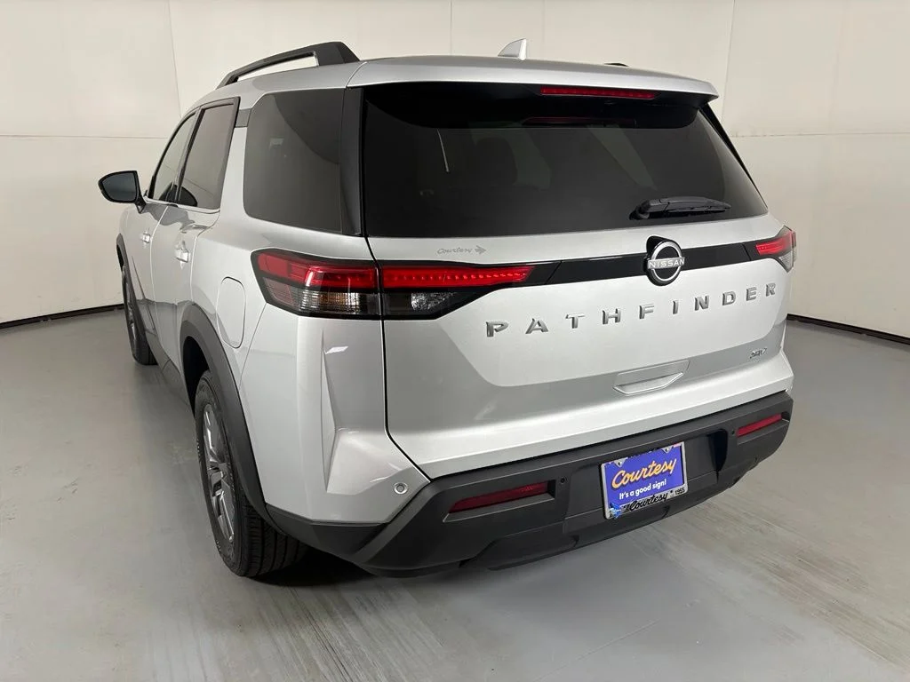 Used 2024 Silver Nissan SV image 6