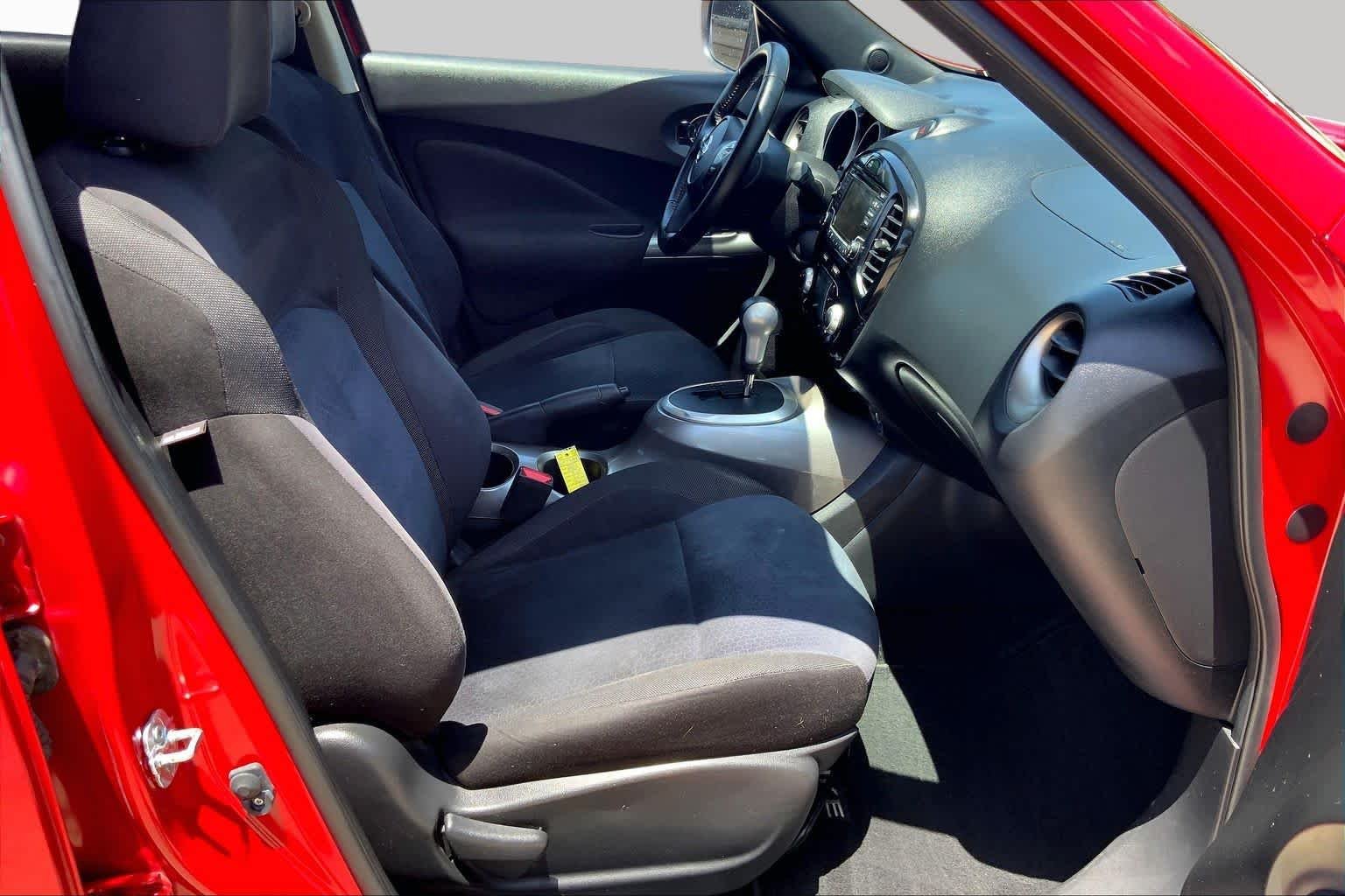 Used 2017 Red Alert Nissan SV image 9