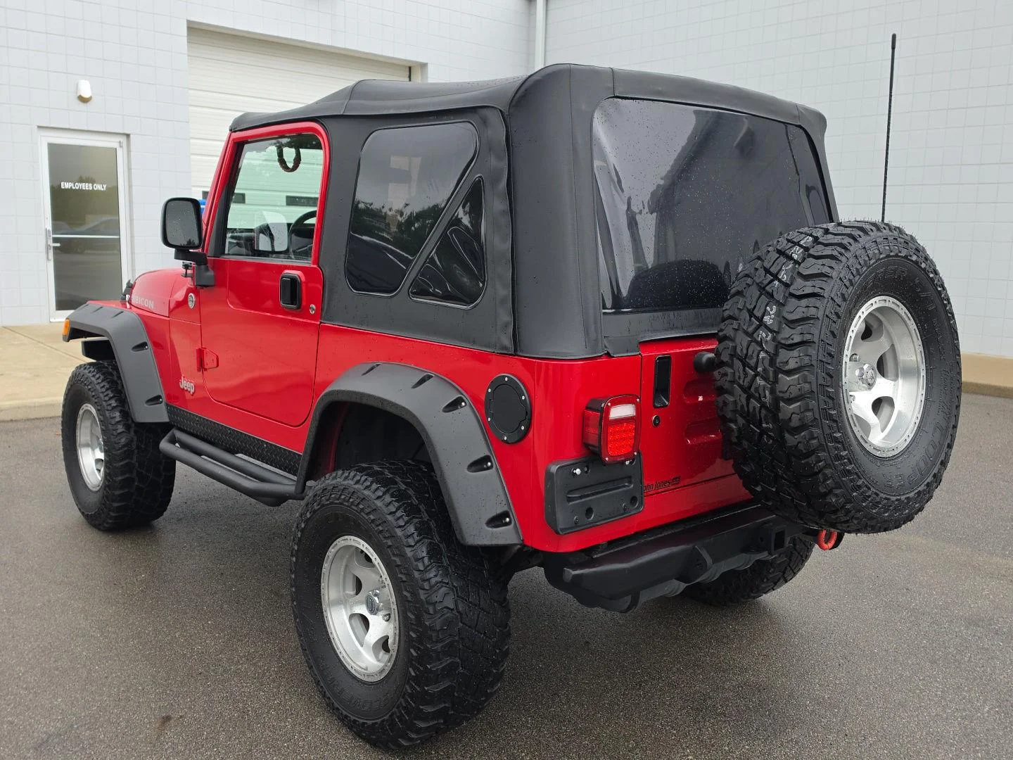Used 2006 Flame Red Jeep Rubicon image 4