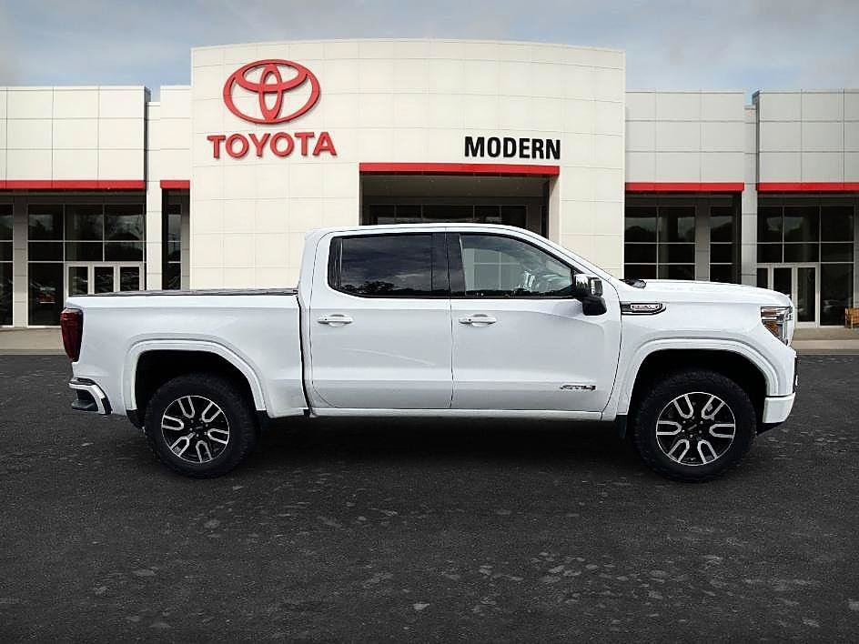 Used 2020 Summit White GMC AT4 image 16