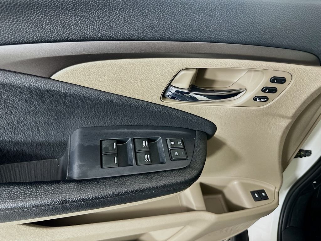 2019 Honda Pilot EX-L - Photo 23