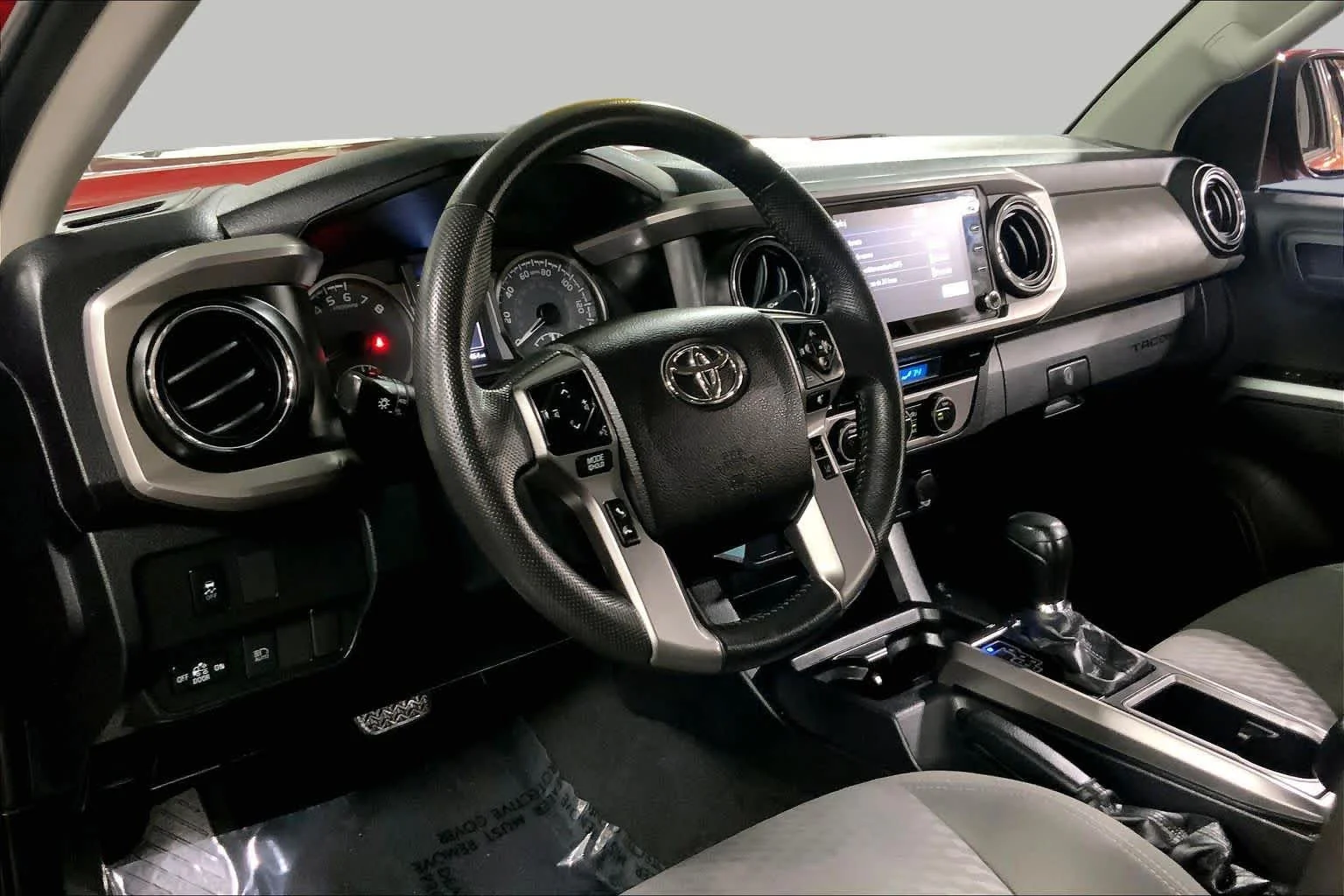 Used 2021 Barcelona Red Metallic Toyota SR5 image 18