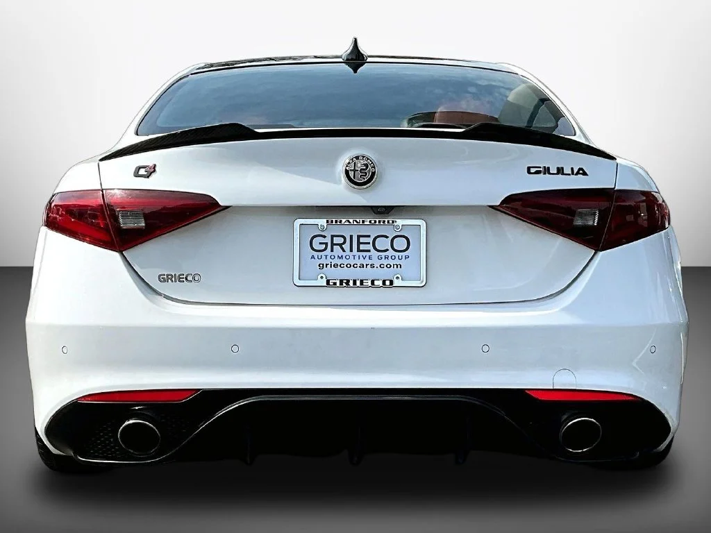 Used 2020 Alfa White Alfa Romeo Base image 6