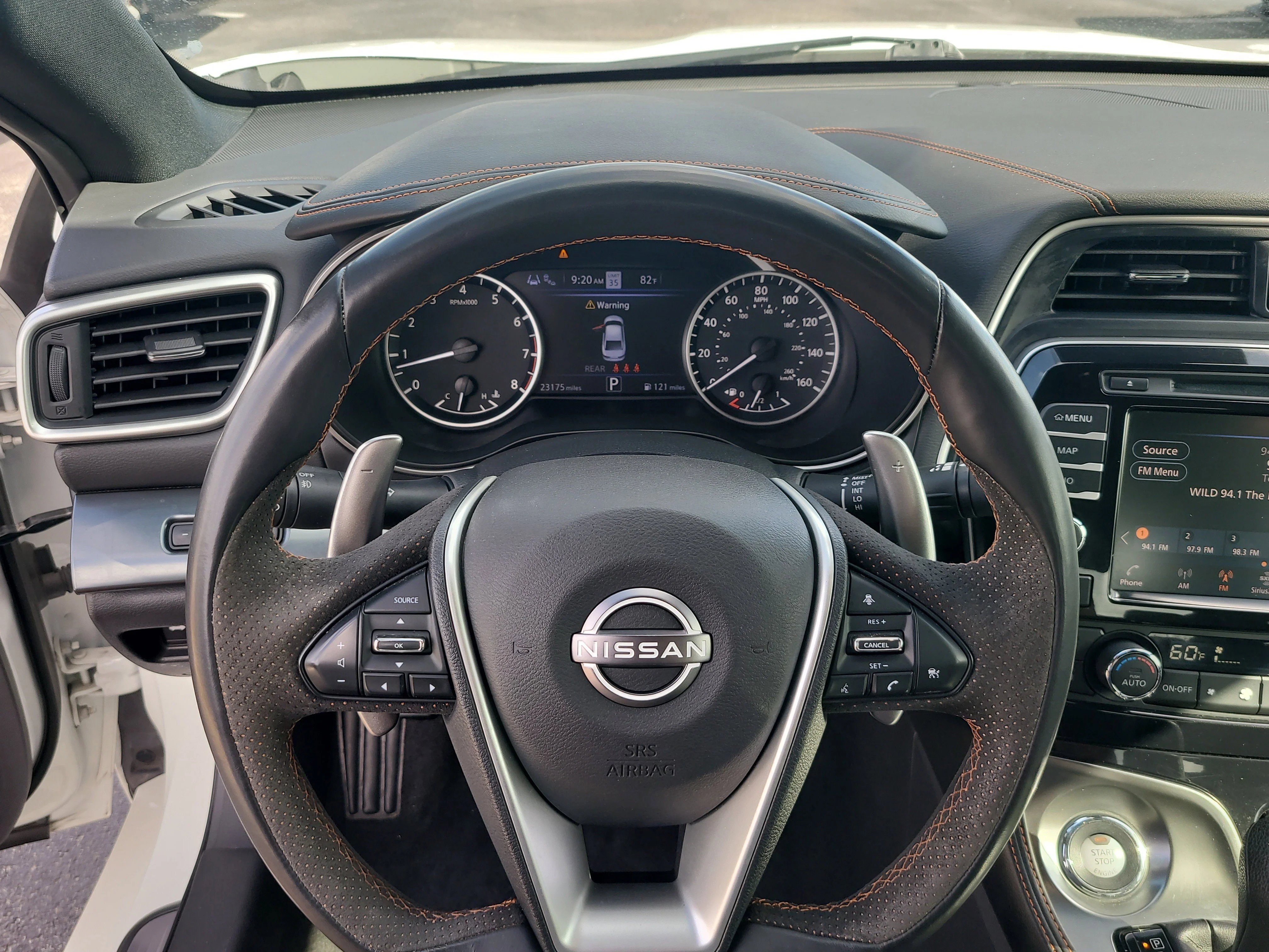Used 2023 Pearl White Tricoat Nissan SR image 25