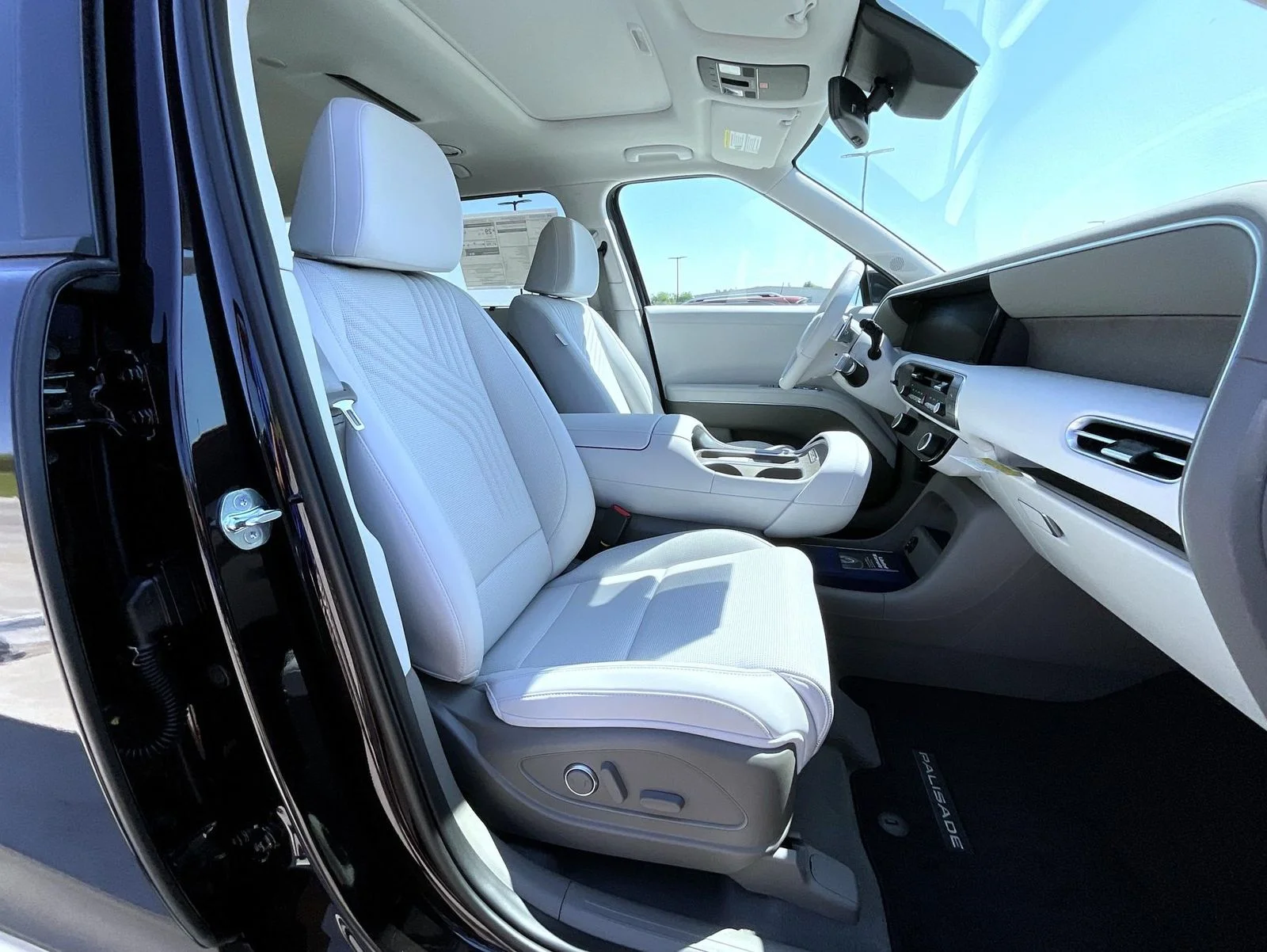 New 2026 Red Hyundai SEL Premium image 16