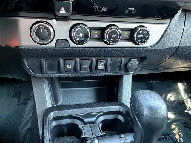 Used 2016 Gray Toyota SR5 image 19